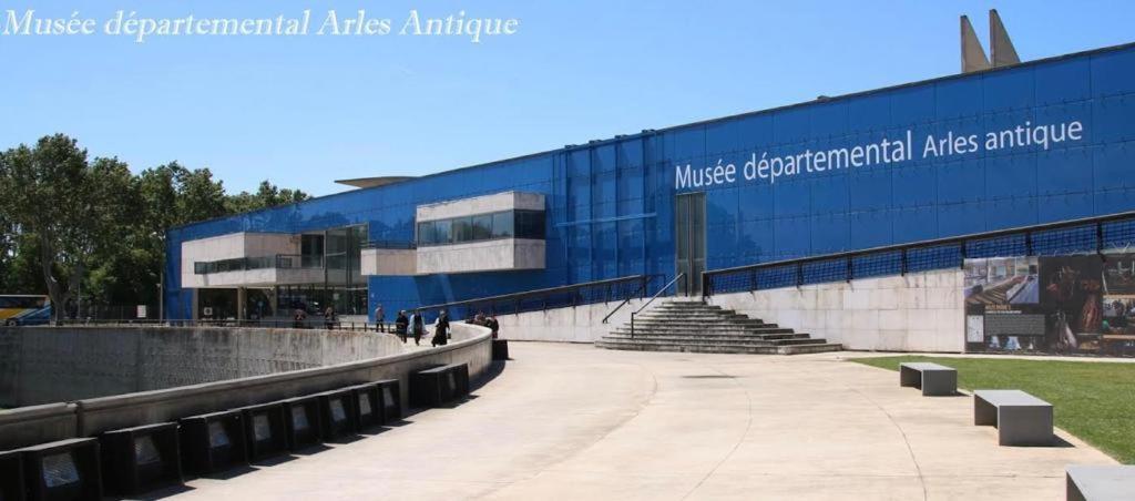Nuit A La Roquette, Arles Lejlighed Eksteriør billede