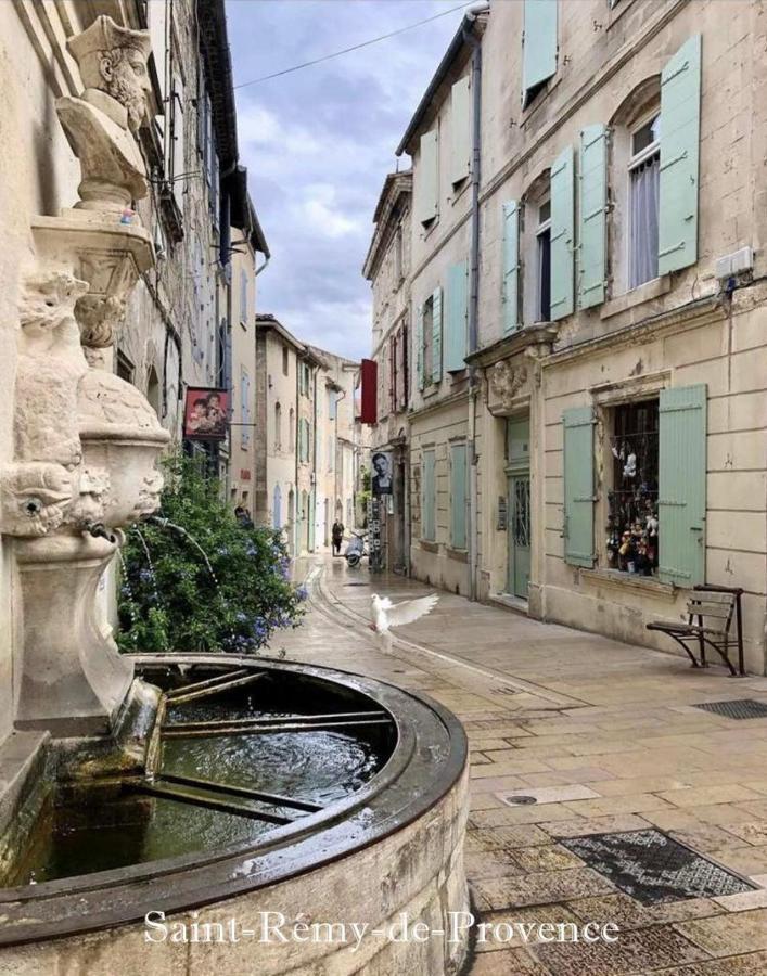 Nuit A La Roquette, Arles Lejlighed Eksteriør billede
